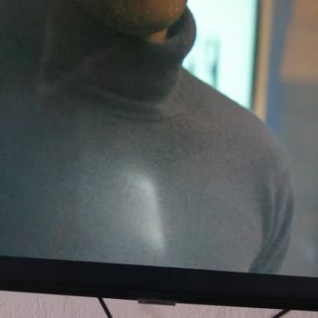 Samsung TV Beyaz Çizgiler