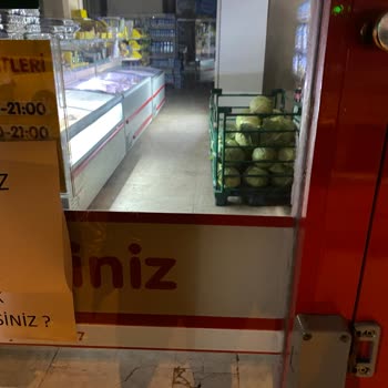 Şok Market Erken Kapanması Ve Müşteri Hizmetleri'nin Yetersizliği
