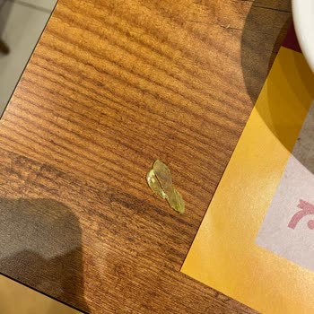 Sera Kütahya AVM Tavuktan Çıkan Plastik Cisim