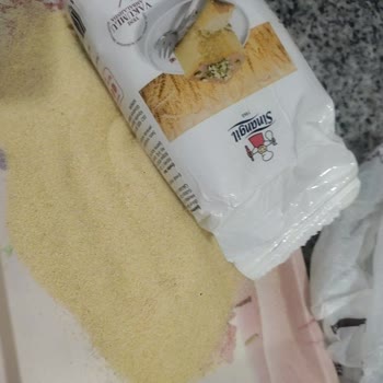 Sinangil Gıda Toptancı Marketten Aldığım İrmik Kurtlu Çıktı