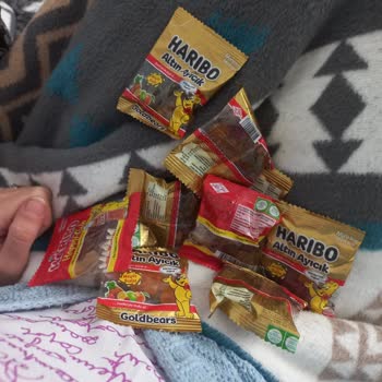 Parti Mix Yazmışlar 2 Çeşit Haribo Koymuşlar
