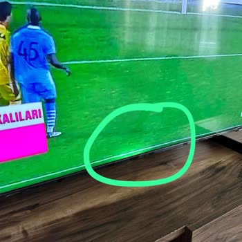 Samsung TV Kusurlu Ürünü Değiştirmiyor!