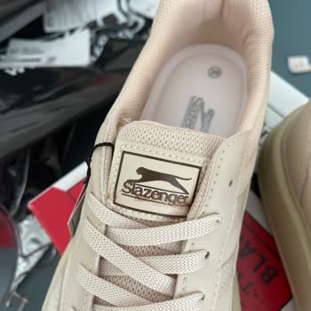 Slazenger Defolu Ürün Değişim Yapmıyor