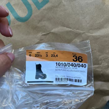 Pull And Bear Yanlış Ürün Gönderildi 1200 Tl Ödedim 665 TL'lik Ürün Gönderdiler