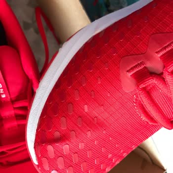 Boyner Under Armour Marka Ayakkabıda Dikiş Hatası