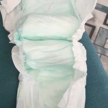 Molfix Bebek Bezi 6 Kalitesiz