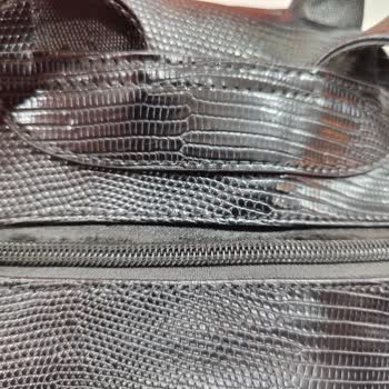 Derimod Çantayı Çöpe At Dedi