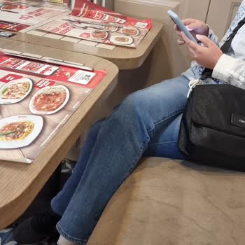 Baydöner Son Derece Pis Olan Koltuklar