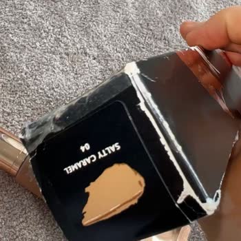 Sephora Kullanılmış, Paketi Yırtık Eski Ürün Gönderildi. Ürün Çok Pahalı