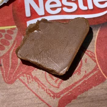 Nestle Çikolatada Üründe Kıl Çıktı