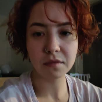 MD Saç Tasarım (İzmir) Saç Kesimini Besleme Gibi Yaptı