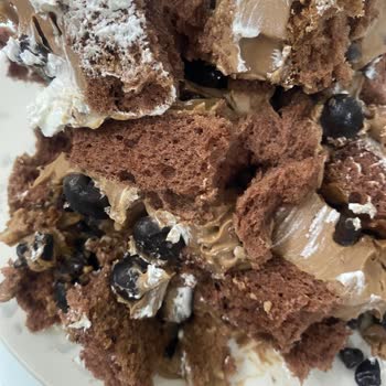 Diva Pastaneleri Kötü Bayat Ürün