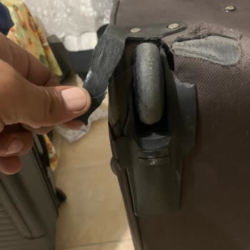 Havaş Zarar Görmüş Bavulumun Yerine Yenisini Talep Ediyorum