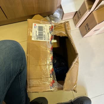 Aras Kargo Koli Hasarlı Yırtık Eksik Çıkan Malzemelerim Kayıp