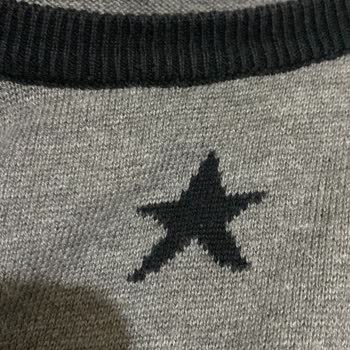 Dolap Kazak Bedeni Farklı Ve Yırtık
