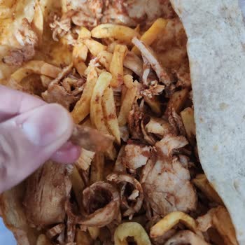 Trendyol Yemek Ve Öncü Döner Kemik Gibi Döner