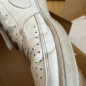 Sneaks Up Ayakkabı Alırken Tercih Edilmeyecek Firma