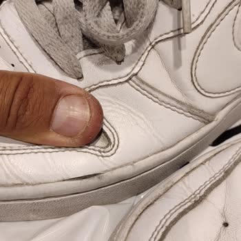 Ayakkabı Dünyası Nike Marka Problem