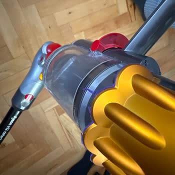 Dyson Süpürgede Soyulma Başladı