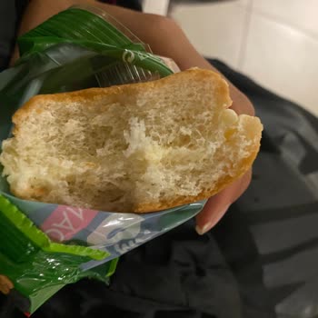 BİM Sandaviç İçinin Boş Olması