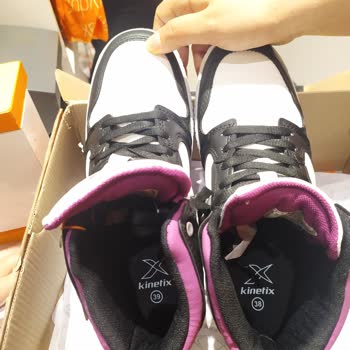 FLO Ayakkabı FLO İnternet Sitesi Numaraları Farklı Ayakkabı Gönderiyor