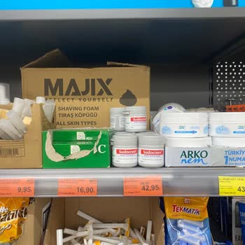 Hakmar Gıda Fiyat Hatası Ve Kaba Davranış