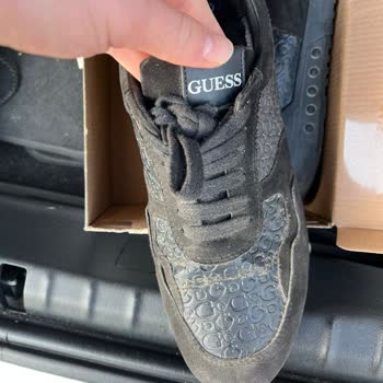 Guess İade Ya Da Değişim