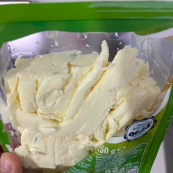 BİM'den Aldığım Peynir Küflü Çıktı.