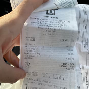 Deichmann Kusurlu Ürünü Değiştirmemek İçin Elinden Geleni Yapıyor