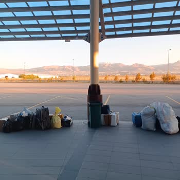 Aras Turizm Yarım Saat Gecikme Ve Üstüne Üstün Mahcubiyet Duyulmama