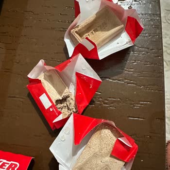 Ülker Napoliten Bozuk Çıktı