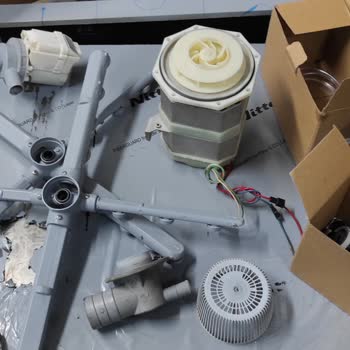 Memnun Değil Empero Endüstriyel Bulaşık Makinesi