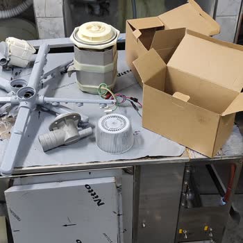 Memnun Değil Empero Endüstriyel Bulaşık Makinesi