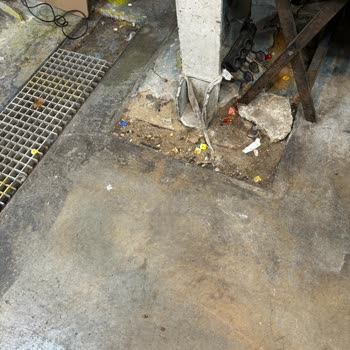 Beylikdüzü Belediyesi Beylikdüzü Kapalı Pazarının Düzensizliği,