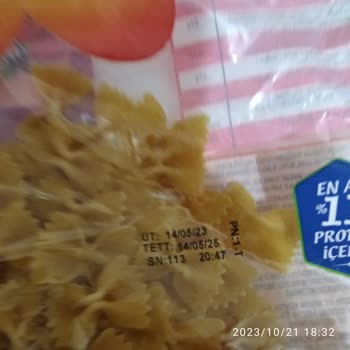 Piyale Makarna Suda Parçalanıyor