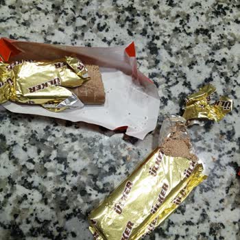 Ülker Çikolatalar Bozuk Yenmiyor