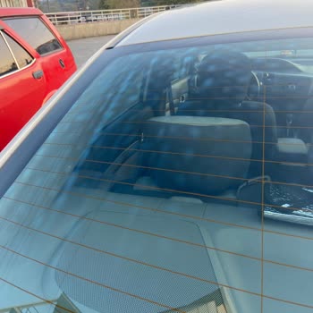 Olimpia Oto Camları Cam Firması Değişen Oto Camının Kusurlu Olmasına Rağmen Sahip Çıkmıyor