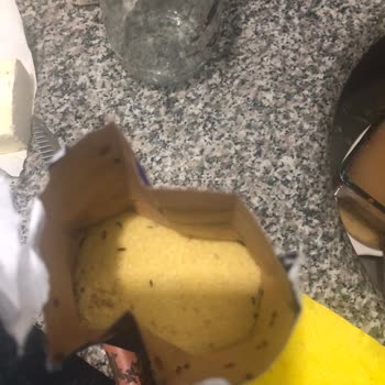 Getir'den Böcekli İrmik