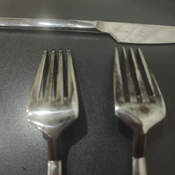 Hisar Sofra Sanatı 100 Yıllık Garantili Çelikler De Kararma Ve Pas