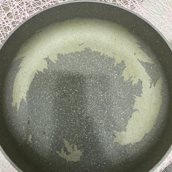 Korkmaz Mutfak Eşyaları Granit Tencere Soyulma