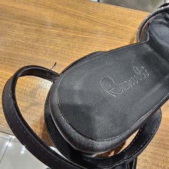 Bambi Ayakkabıcılık Gizli Kusurlu Ürün Satışı