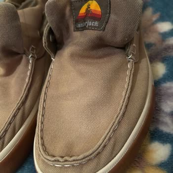 FLO Mağazası Ve Lumberjack Ayakkabı Renk Solması