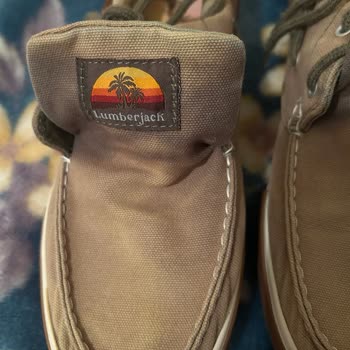 FLO Mağazası Ve Lumberjack Ayakkabı Renk Solması