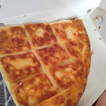 Bülent Börekçilik Kendini Uyanık Sanan Esnaf