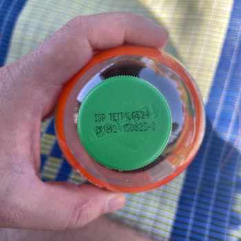 Fuse Tea İçinde Tüysü Yüzen Yabancı Madde