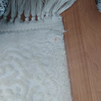 Antik Halı Yıkama Yıkanmış Halılarda Çamur ve Pas Lekesi