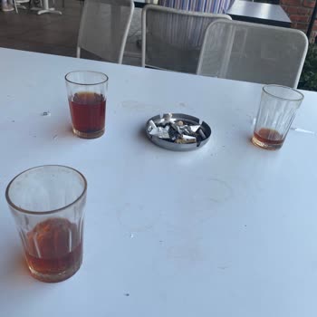 Köfteci Yusuf Servis, Hizmet Ve Temizlik Çok Kötü