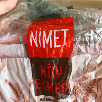 A101'den Alınan Ekmekten Poşet Çıktı