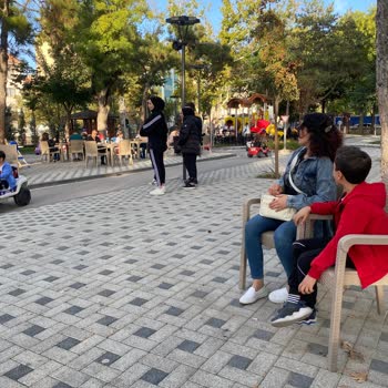 Konya Büyükşehir Belediyesi İnsanları Kafede Ayakta Bırakmak