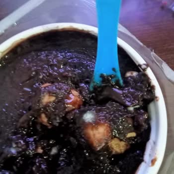 Şok Market Lezztat Profiterol Küflü Çıktı